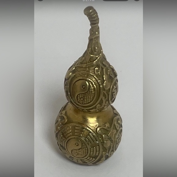 Gold Tone and Brass Feng Shui Figurine Set with Wu Lu - Picture 11 of 12